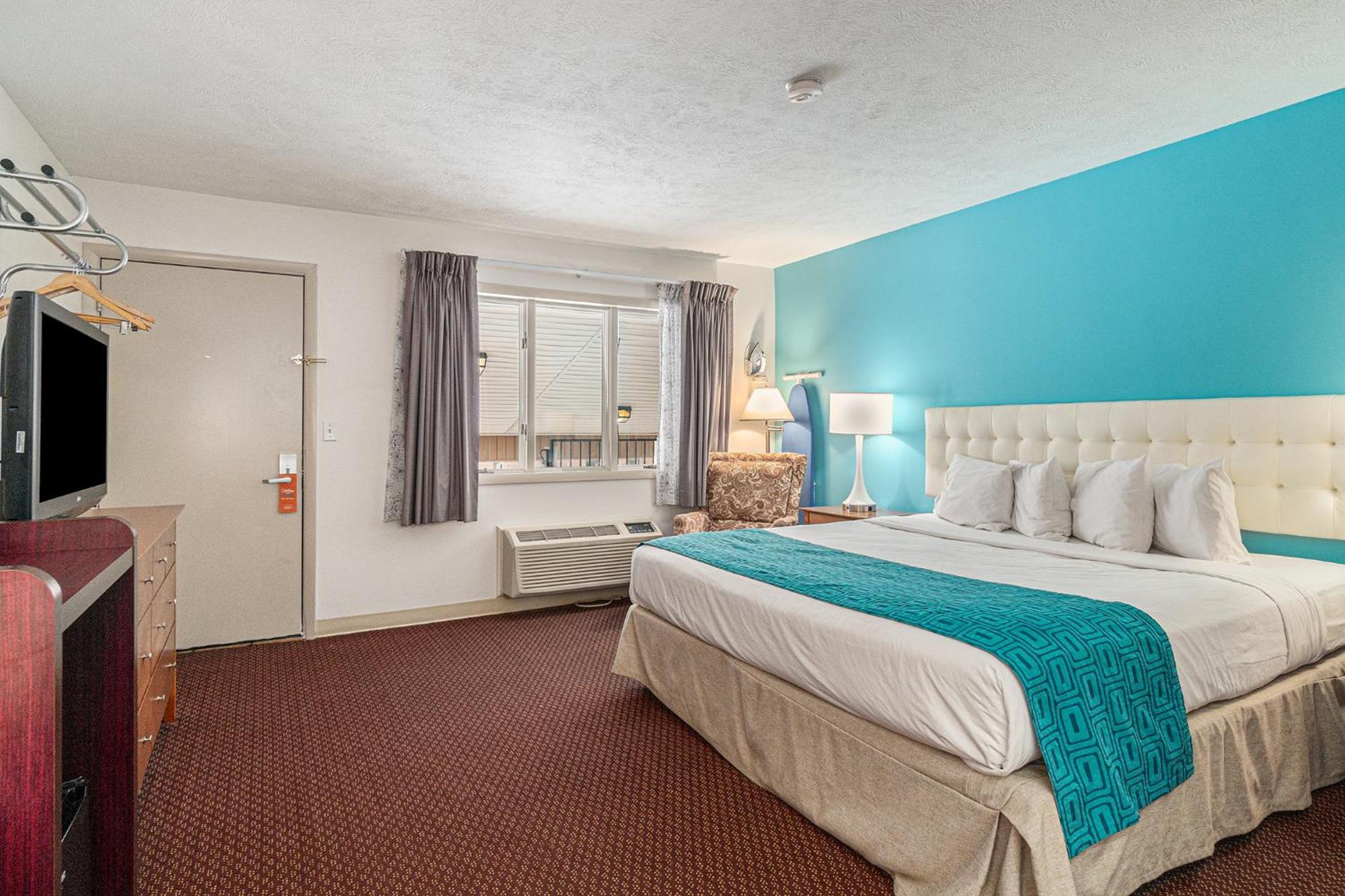 ฮาวเวิร์ด จอห์นสัน บาย วินด์แฮม ทราเวิร์สซิตี้ Hotel ภายนอก รูปภาพ
